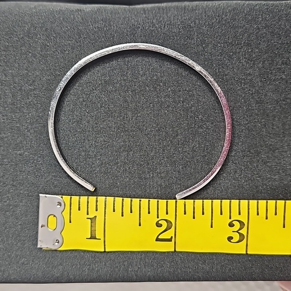 MANTRABANDS FOREVER FAMILY SILVERTONE BRACELET - Picture 6 of 8